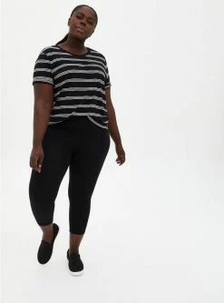 Null Crop Signature Waist Premium Legging 8 Null Crop Signature Waist Premium Legging -Cheap Torrid Shop 10137702 00684 av2