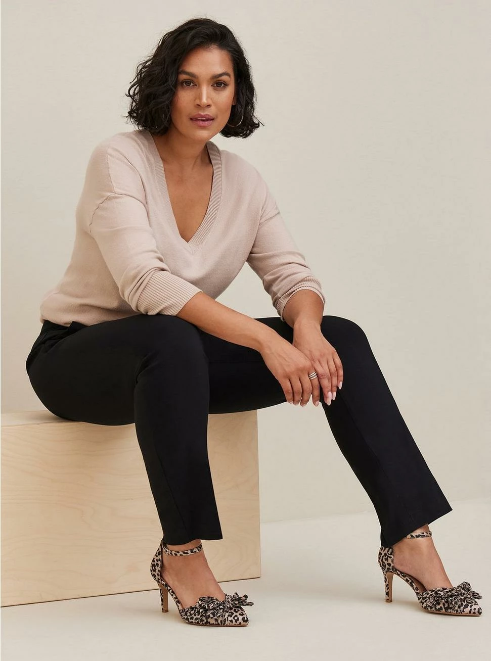 TORRID Trouser Straight Deluxe Stretch Mid-Rise Pant 3 TORRID Trouser Straight Deluxe Stretch Mid-Rise Pant