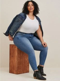 TORRID Bombshell Skinny Premium Stretch High-Rise Jean