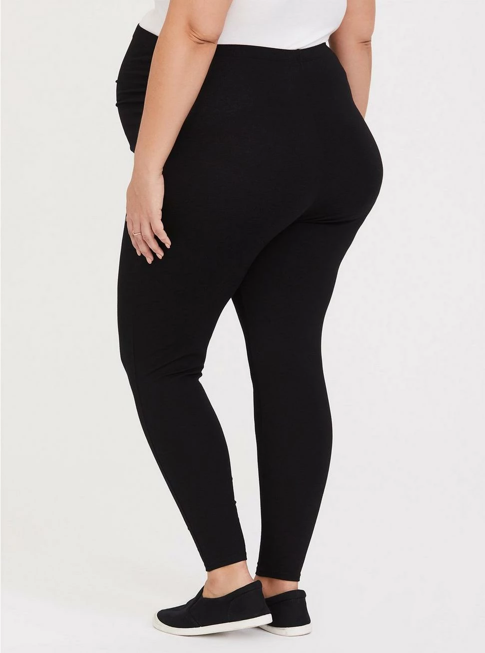 TORRID Maternity Premium Legging - Black 5 TORRID Maternity Premium Legging - Black - Image 3