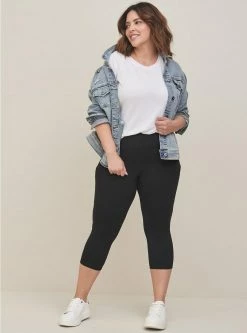 TORRID Performance Core Capri Active Legging With Side Pockets -Cheap Torrid Shop 11741058 00684 av3