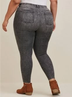 TORRID Sky High Skinny Super Soft High-Rise Jean -Cheap Torrid Shop 11754761 01367 av2