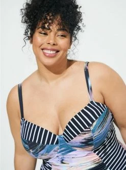 TORRID Slim Fix Underwire One Piece Swimsuit 10 TORRID Slim Fix Underwire One Piece Swimsuit -Cheap Torrid Shop 12401223 10225 av3