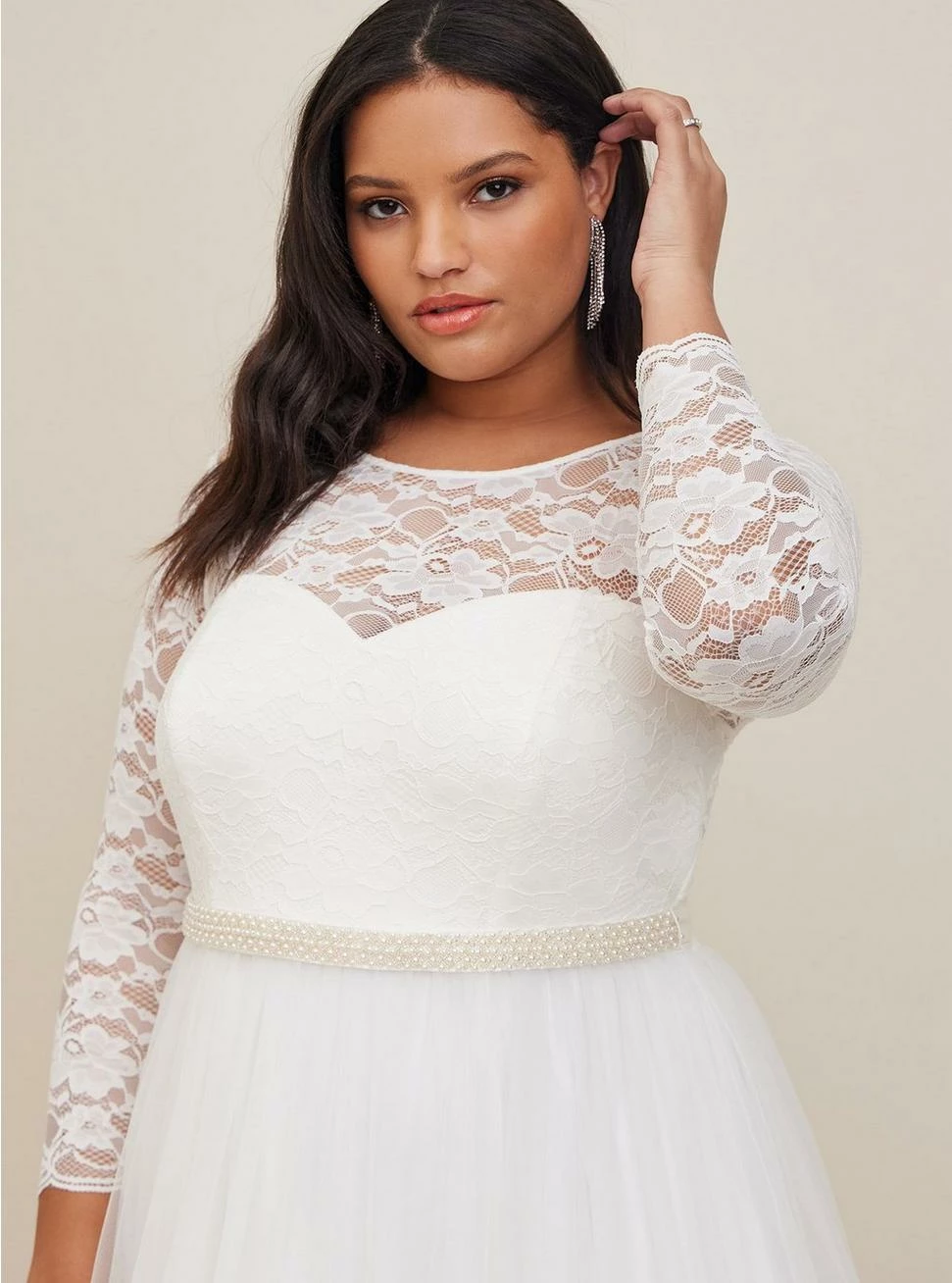 TORRID Ivory Lace & Tulle Beaded Sash A-Line Wedding Dress 5 TORRID Ivory Lace & Tulle Beaded Sash A-Line Wedding Dress - Image 3