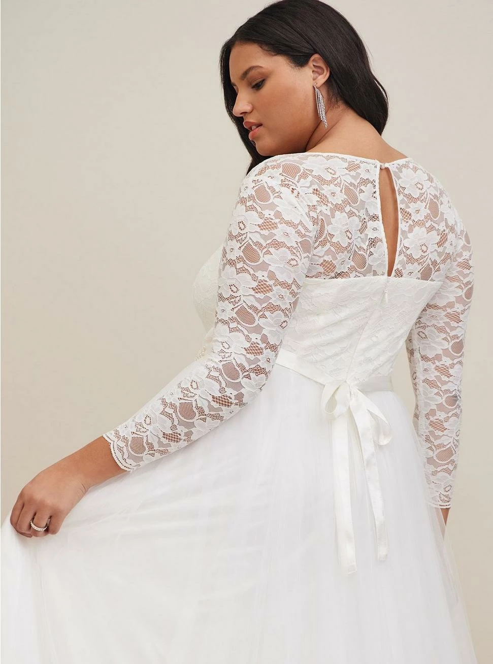 TORRID Ivory Lace & Tulle Beaded Sash A-Line Wedding Dress 6 TORRID Ivory Lace & Tulle Beaded Sash A-Line Wedding Dress - Image 4