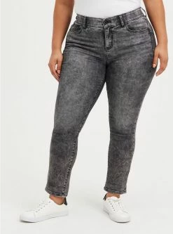 TORRID Bombshell Straight Premium Stretch High-Rise Jean
