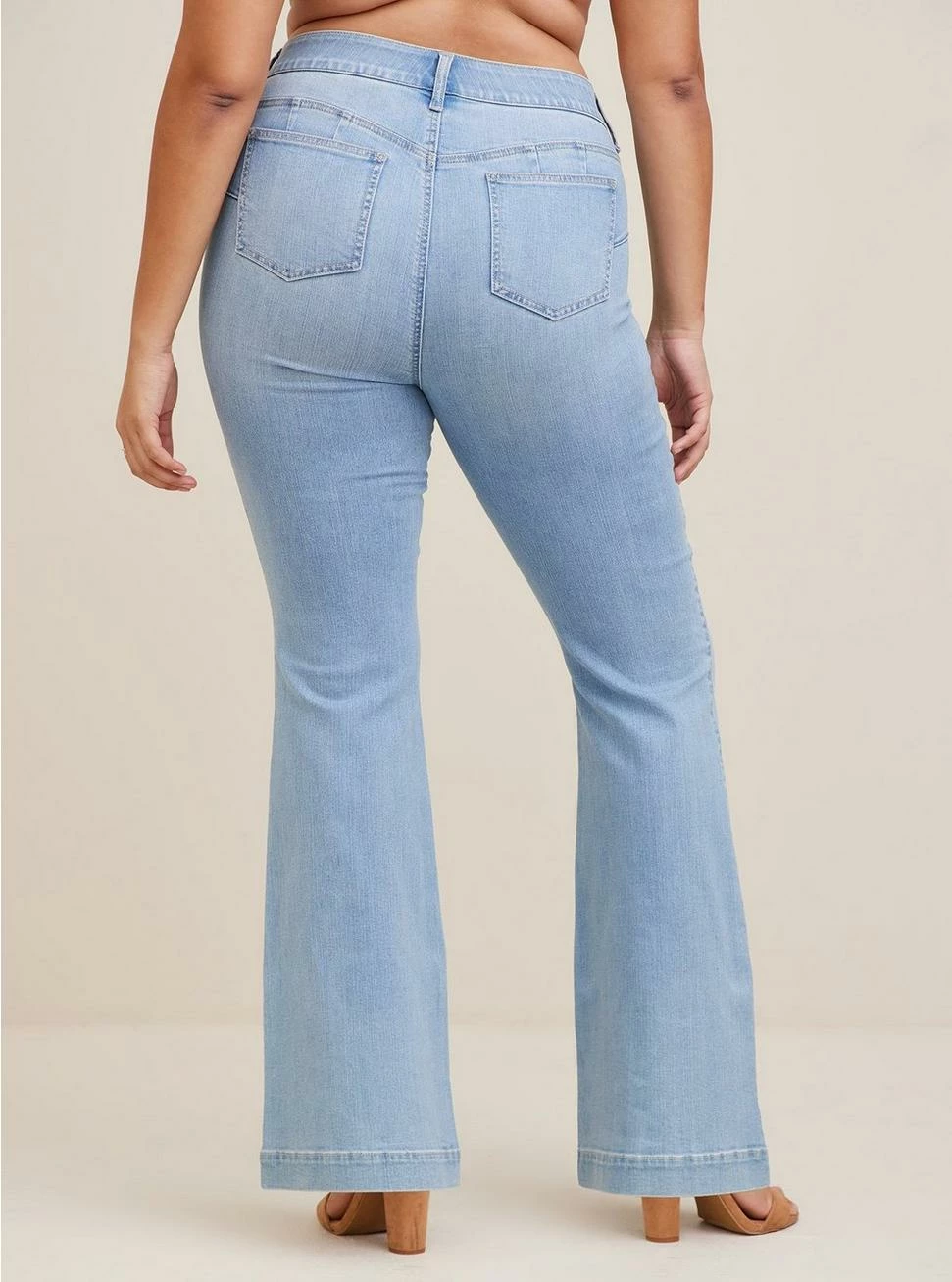 TORRID Bombshell Flare Premium Stretch High-Rise Jean 5 TORRID Bombshell Flare Premium Stretch High-Rise Jean - Image 3