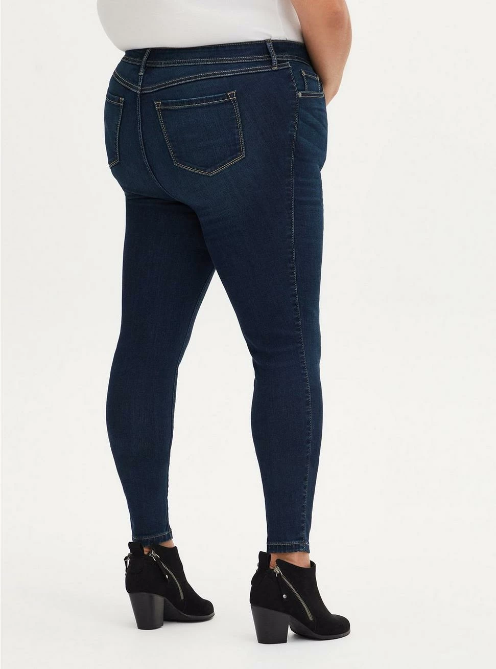 TORRID MidFit Skinny Super Soft Mid-Rise Jean 4 TORRID MidFit Skinny Super Soft Mid-Rise Jean - Image 2