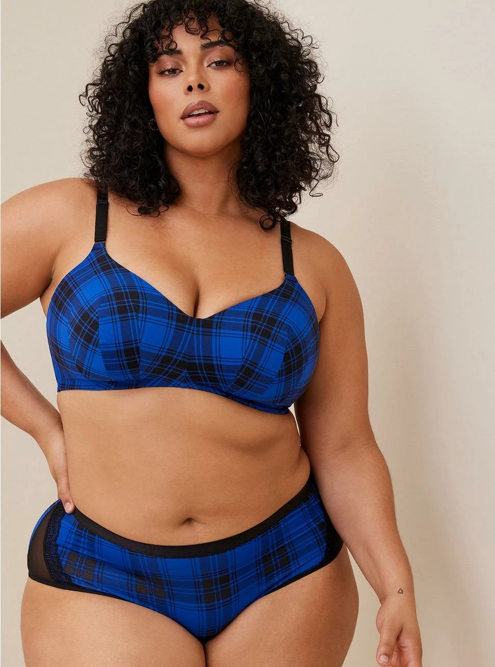 TORRID Everyday Wire-Free Lightly Lined Print 360° Back Smoothing® Bra 4 TORRID Everyday Wire-Free Lightly Lined Print 360° Back Smoothing® Bra - Image 2
