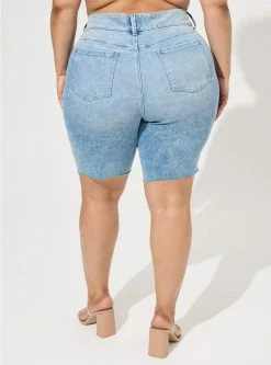 TORRID Bermuda Jegging Super Soft High-Rise Short -Cheap Torrid Shop 14099019 10490 av2