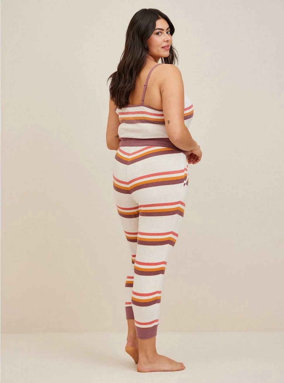 TORRID Super Soft Plush Crop Lounge Jogger 5 TORRID Super Soft Plush Crop Lounge Jogger - Image 3