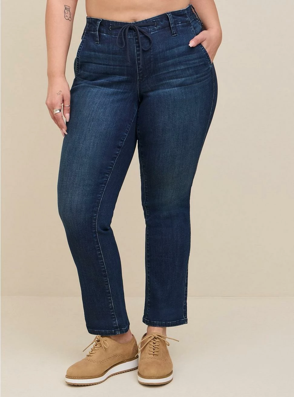 TORRID Pull-On Boyfriend Straight Super Soft Mid-Rise Jean 6 TORRID Pull-On Boyfriend Straight Super Soft Mid-Rise Jean - Image 4