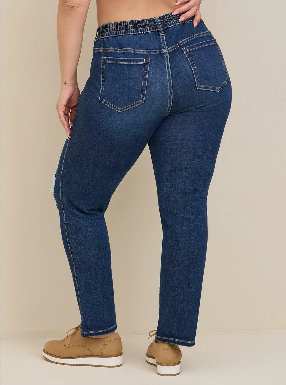 TORRID Pull-On Boyfriend Straight Super Soft Mid-Rise Jean 7 TORRID Pull-On Boyfriend Straight Super Soft Mid-Rise Jean - Image 5