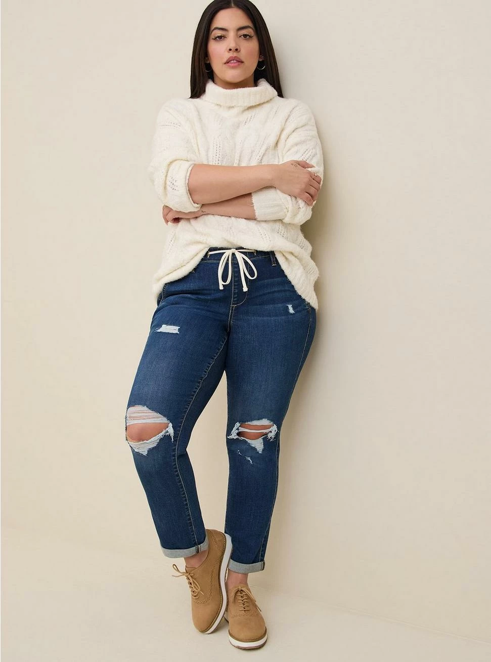 TORRID Pull-On Boyfriend Straight Super Soft Mid-Rise Jean 3 TORRID Pull-On Boyfriend Straight Super Soft Mid-Rise Jean