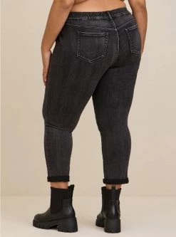 TORRID Pull-On Boyfriend Straight Super Soft Mid-Rise Jean -Cheap Torrid Shop 15226424 09180 av2