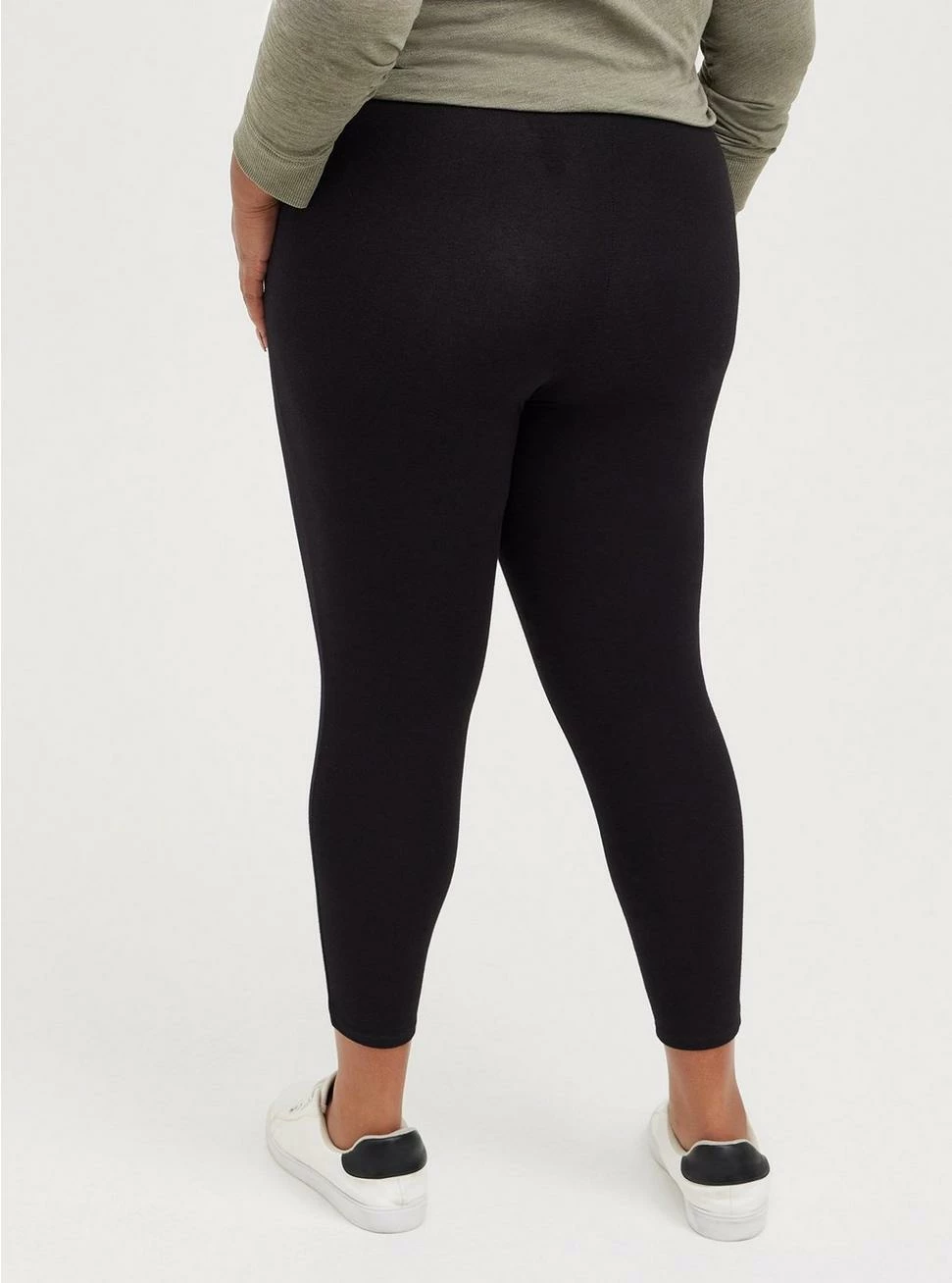 TORRID Crop Signature Waist Pocket Premium Legging 5 TORRID Crop Signature Waist Pocket Premium Legging - Image 3