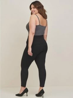 TORRID Pocket Pixie Skinny Studio Luxe Ponte High-Rise Pant 9 TORRID Pocket Pixie Skinny Studio Luxe Ponte High-Rise Pant -Cheap Torrid Shop 15863953 00684 av2