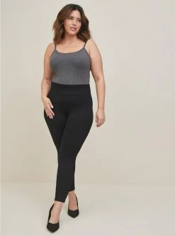TORRID Pocket Pixie Skinny Studio Luxe Ponte High-Rise Pant