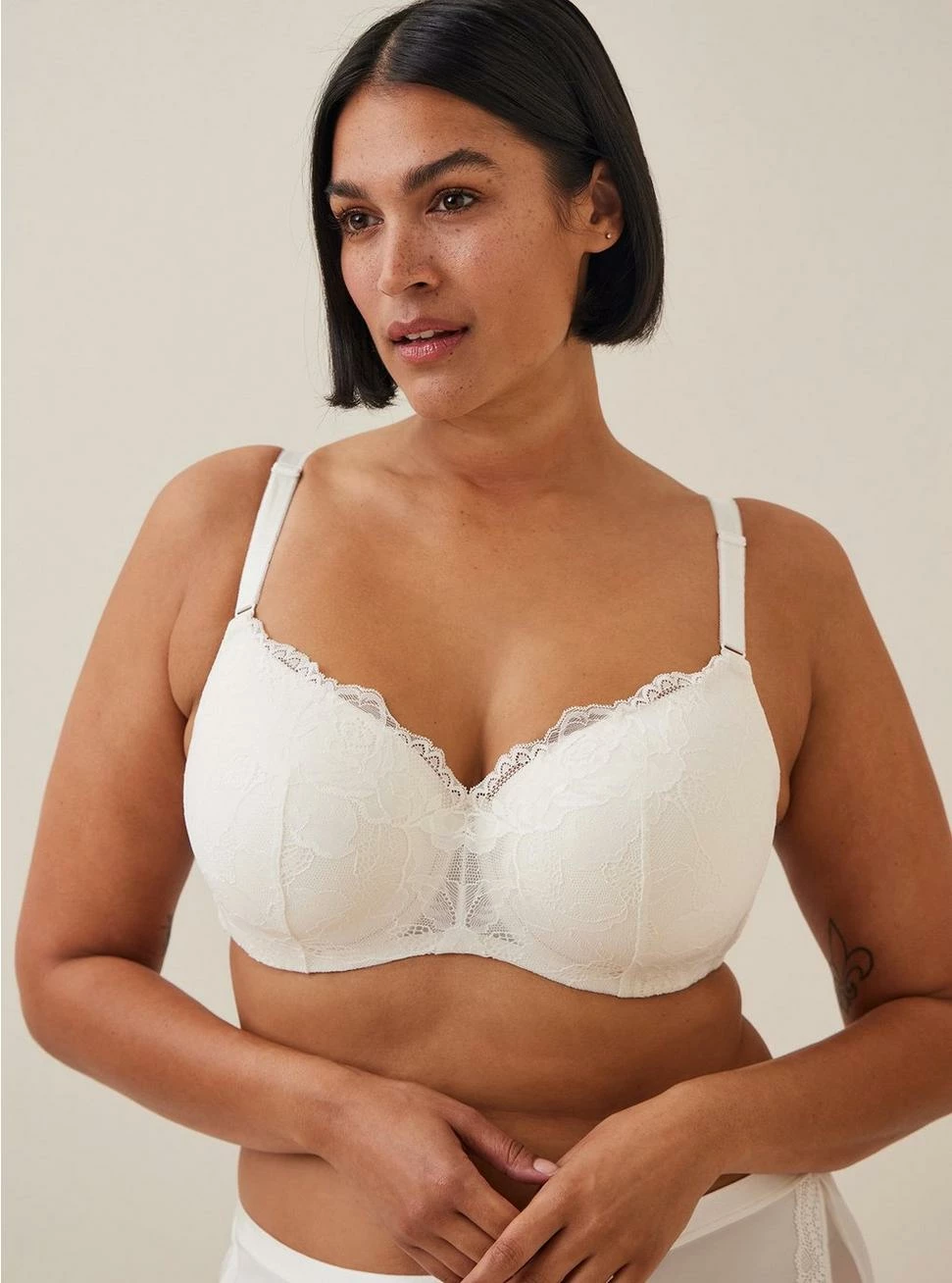 Null Full-Coverage Balconette Lightly Lined Floral Lace 360° Back Smoothing™ Bra 3 Null Full-Coverage Balconette Lightly Lined Floral Lace 360° Back Smoothing™ Bra