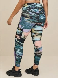 HAPPYCAMPER Happy Camper Performance Core Full Length Active Legging With Cargo Pocket 9 HAPPYCAMPER Happy Camper Performance Core Full Length Active Legging With Cargo Pocket -Cheap Torrid Shop 16749854 02283 av2