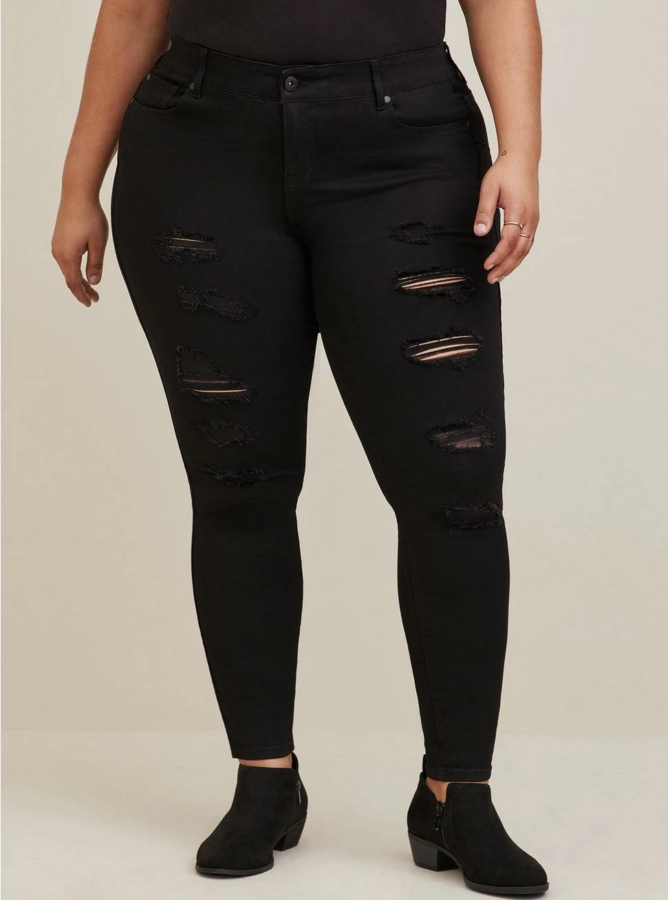 TORRID Bombshell Skinny Premium Stretch High-Rise Destructed Jean 4 TORRID Bombshell Skinny Premium Stretch High-Rise Destructed Jean - Image 2