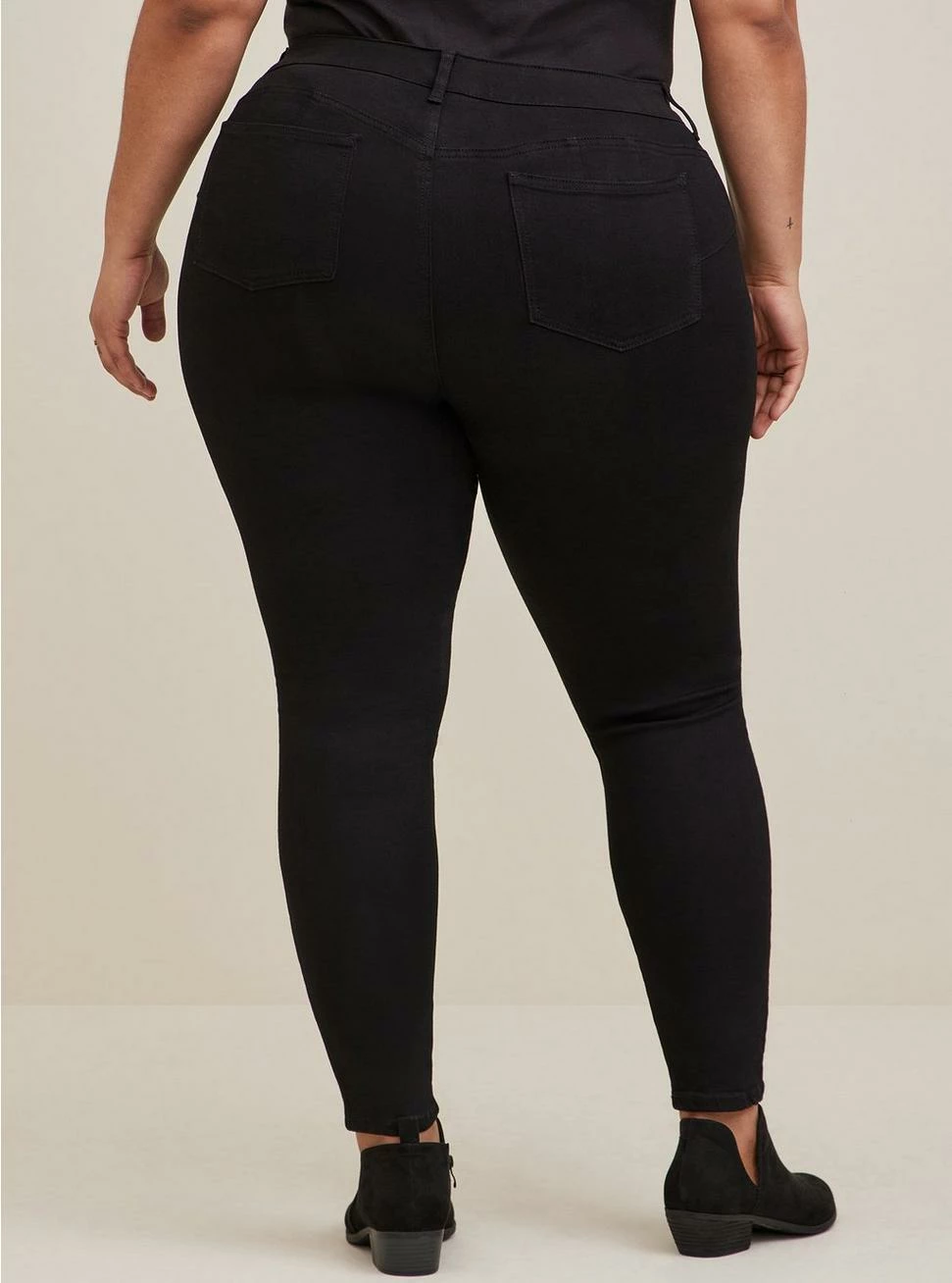 TORRID Bombshell Skinny Premium Stretch High-Rise Destructed Jean 5 TORRID Bombshell Skinny Premium Stretch High-Rise Destructed Jean - Image 3