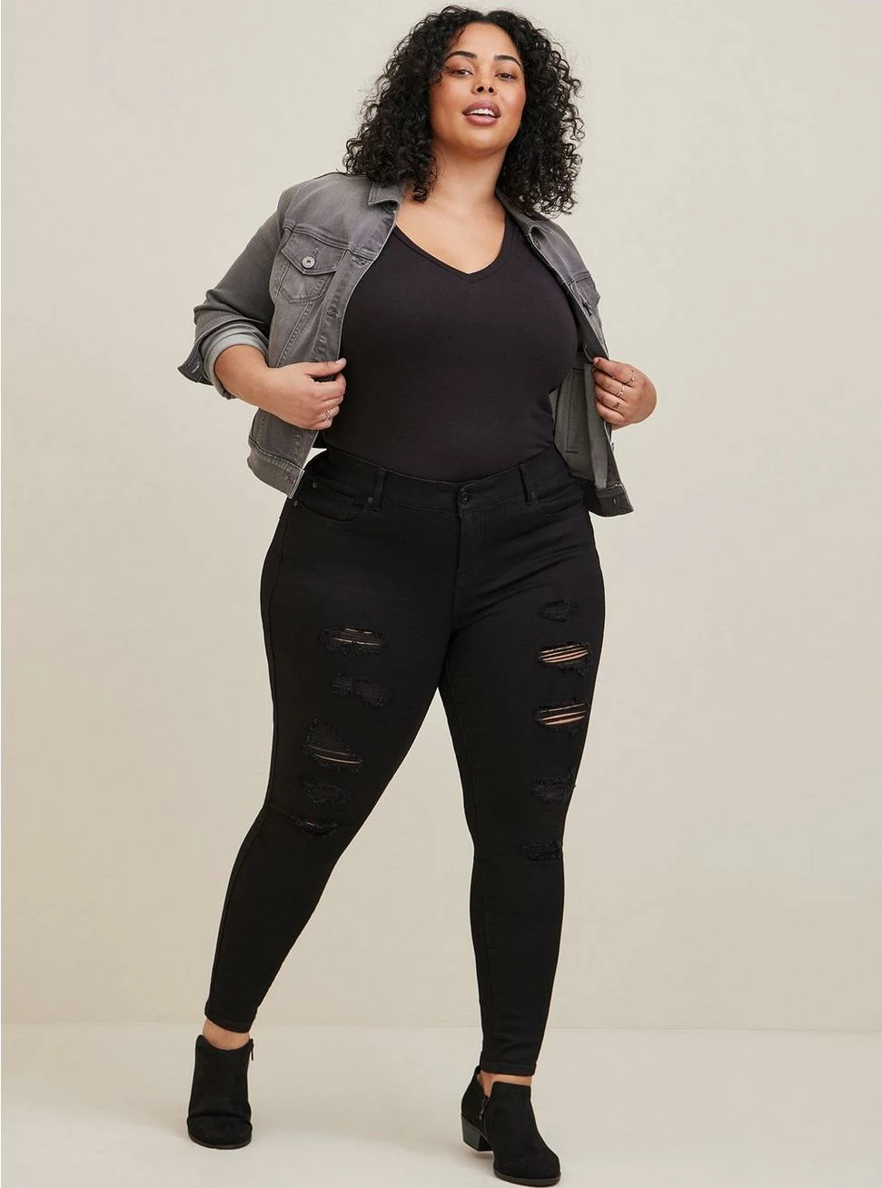 TORRID Bombshell Skinny Premium Stretch High-Rise Destructed Jean 3 TORRID Bombshell Skinny Premium Stretch High-Rise Destructed Jean