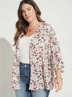 TORRID Gauze Crochet Inset Kimono 9 TORRID Gauze Crochet Inset Kimono -Cheap Torrid Shop 16997844 10370 av2