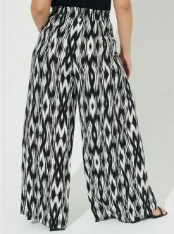 TORRID Pull-On Wide Leg Stretch Challis High-Rise Pant 8 TORRID Pull-On Wide Leg Stretch Challis High-Rise Pant -Cheap Torrid Shop 17656887 01299 av2