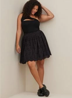 TORRID Foxy Cutout One Shoulder Top 13 TORRID Foxy Cutout One Shoulder Top -Cheap Torrid Shop 18224997 00684 av4