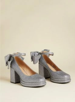 BETSEYJ Betsey Johnson Bow Back Heel (WW)