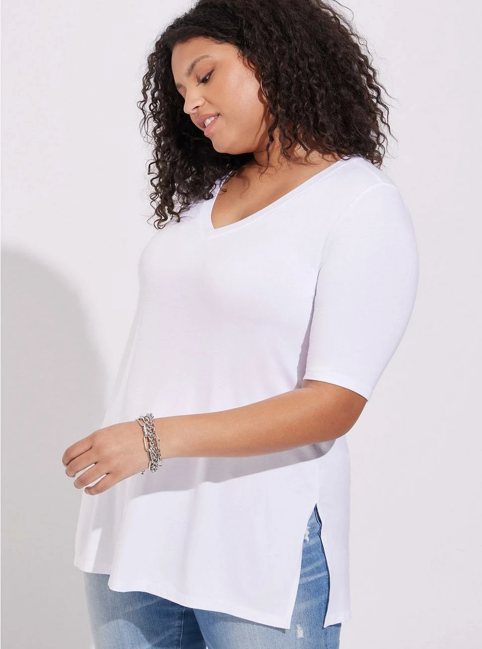 TORRID Favorite Tunic Super Soft V-Neck Side Slit Tee 5 TORRID Favorite Tunic Super Soft V-Neck Side Slit Tee - Image 3