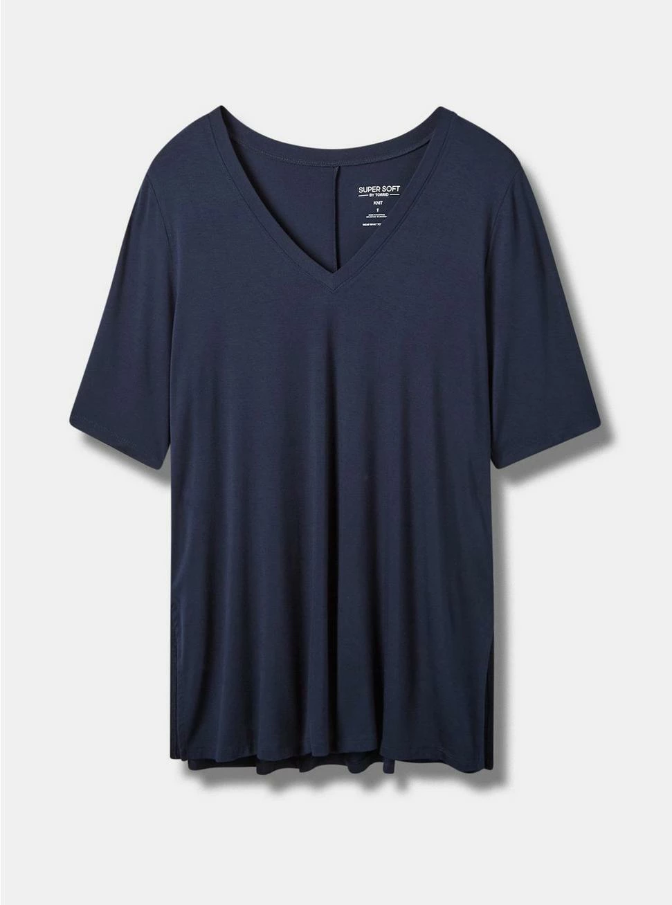 TORRID Favorite Tunic Super Soft V-Neck Side Slit Tee 6 TORRID Favorite Tunic Super Soft V-Neck Side Slit Tee - Image 4