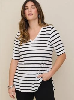TORRID Favorite Tunic Super Soft V-Neck Side Slit Tee