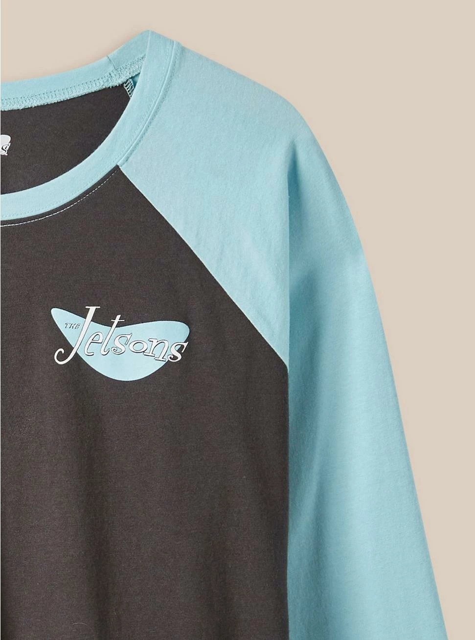 TORRID Warner Bros Jetsons Classic Fit Raglan Crop Top 5 TORRID Warner Bros Jetsons Classic Fit Raglan Crop Top - Image 3