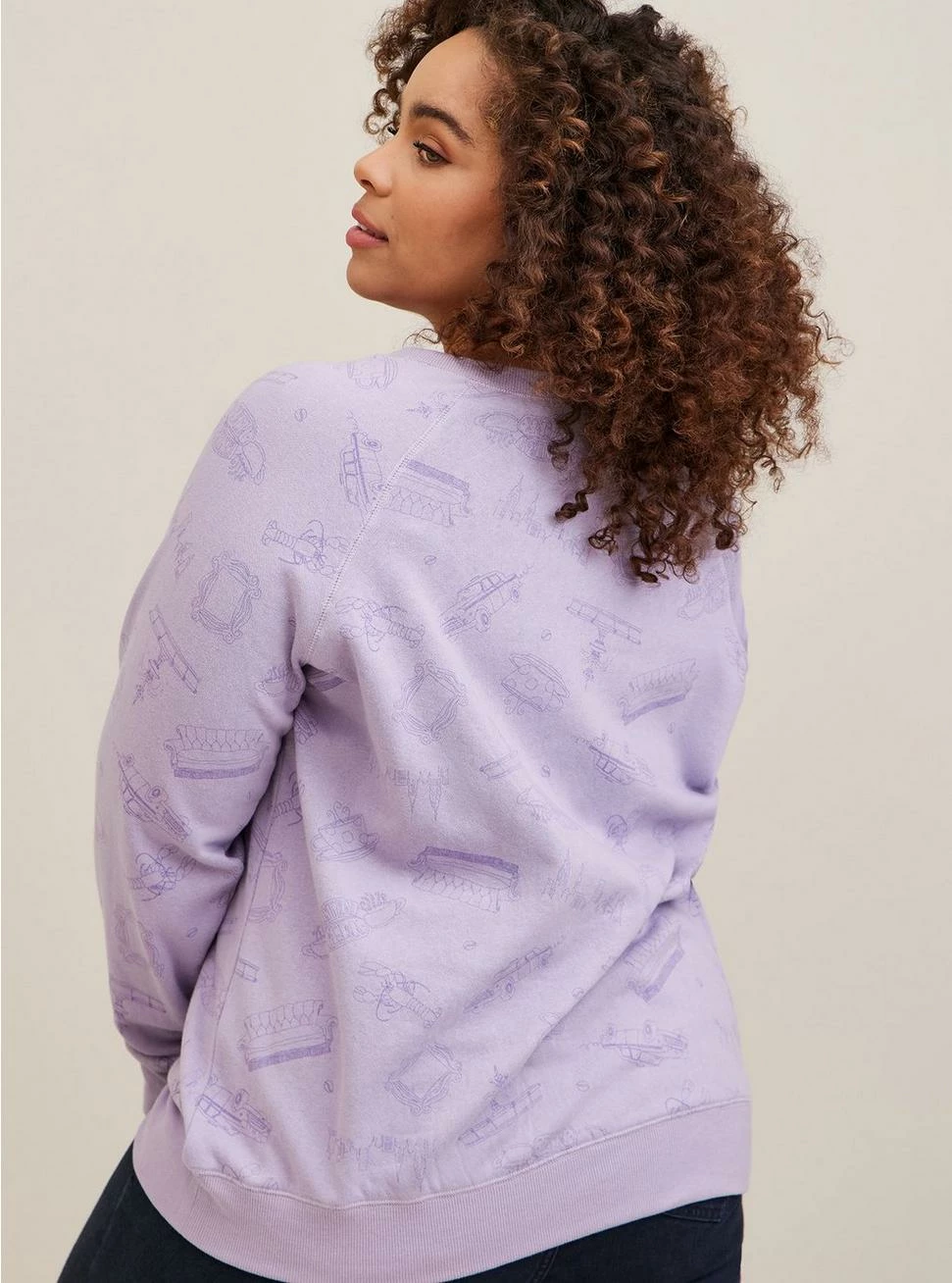 TORRID Warner Bros Friends Classic Fit Cozy Fleece Crew Neck Sweatshirt 5 TORRID Warner Bros Friends Classic Fit Cozy Fleece Crew Neck Sweatshirt - Image 3