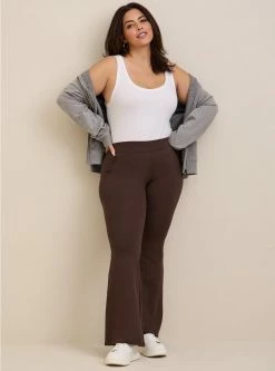 TORRID Full Length Signature Waist Flare Pocket Legging