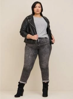 TORRID Relaxed Fit Super Soft Plush Drop Shoulder Smocked Bottom Sweatshirt -Cheap Torrid Shop 19553560 00147 av1