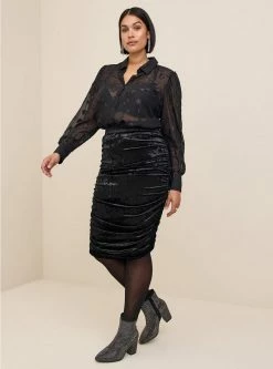 TORRID Madison Lurex Stars Button Up Long Sleeve Shirt 8 TORRID Madison Lurex Stars Button Up Long Sleeve Shirt -Cheap Torrid Shop 19554087 00684 av1