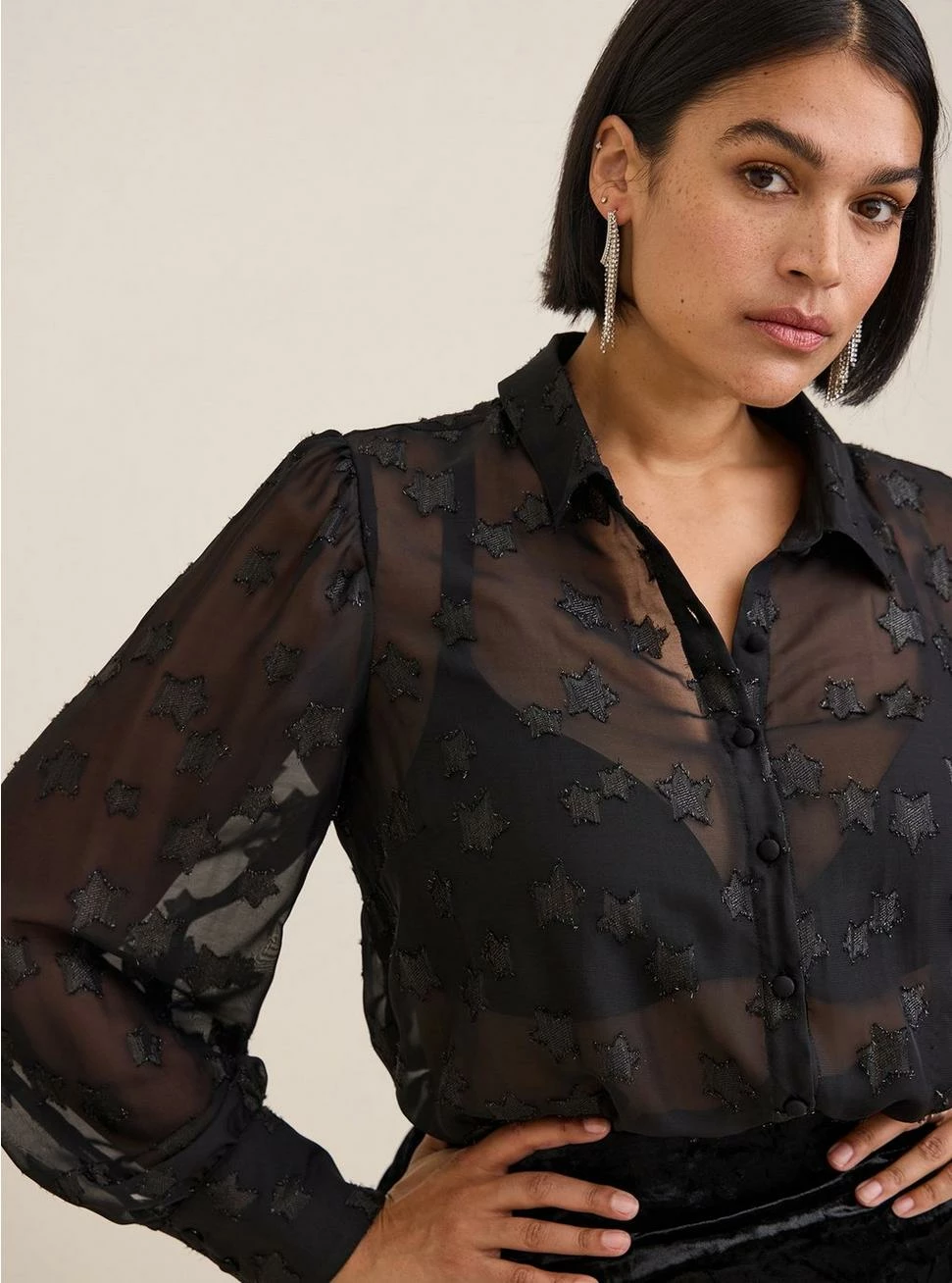 TORRID Madison Lurex Stars Button Up Long Sleeve Shirt 6 TORRID Madison Lurex Stars Button Up Long Sleeve Shirt - Image 4