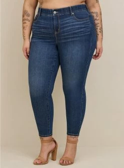 TORRID Bombshell Skinny Vintage Stretch High-Rise Jean (Regular)