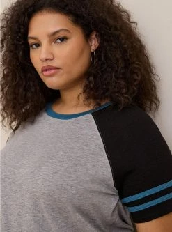 TORRID Classic Fit Super Soft Slub Crew Neck Varsity Raglan Tee 9 TORRID Classic Fit Super Soft Slub Crew Neck Varsity Raglan Tee -Cheap Torrid Shop 19659547 00113 av3