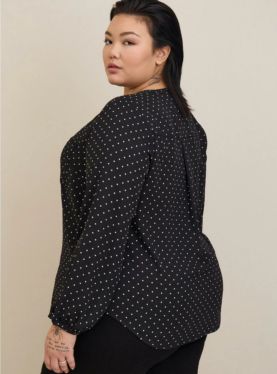 TORRID Harper Georgette Pullover Long Sleeve Blouse 5 TORRID Harper Georgette Pullover Long Sleeve Blouse - Image 3
