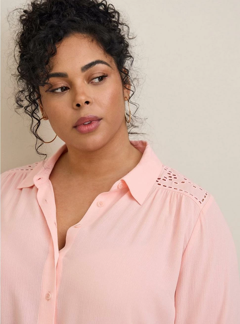 TORRID Madison Shirring And Embroidered Long Sleeve Shirt 6 TORRID Madison Shirring And Embroidered Long Sleeve Shirt - Image 4