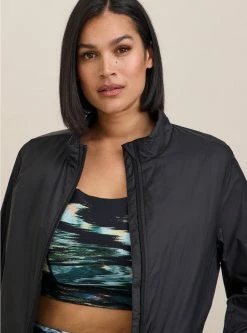 HAPPYCAMPER Happy Camper Nylon Woven Lightweight Active Jacket -Cheap Torrid Shop 40050333 00684 av3