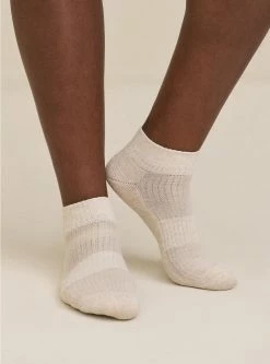 TORRID Athletic Shortie Sock