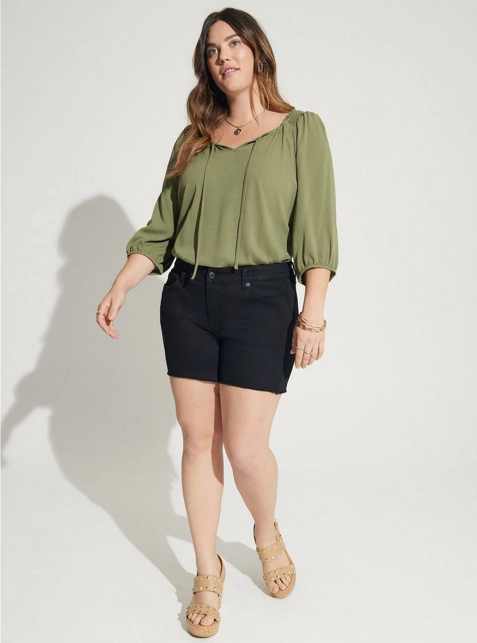 TORRID Gauze Keyhole Peasant Puff Sleeve Top 4 TORRID Gauze Keyhole Peasant Puff Sleeve Top - Image 2