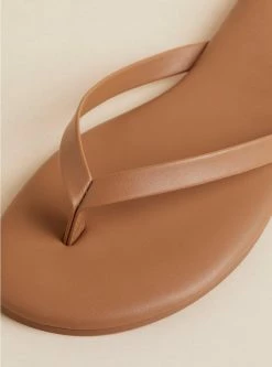 TORRID Sunnie Flip Flop (WW) -Cheap Torrid Shop 40110042 00177 av3