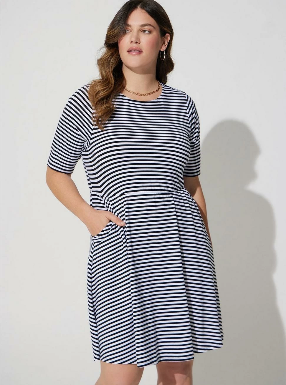 TORRID Mini Jersey Twist Back Skater Dress 6 TORRID Mini Jersey Twist Back Skater Dress - Image 4