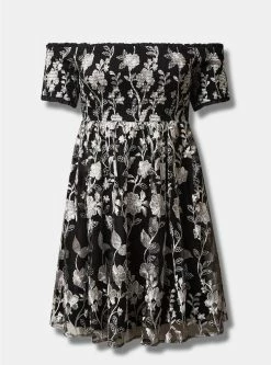 TORRID Mini Lace Smocked Off Shoulder Dress -Cheap Torrid Shop 40120168 05026 flat